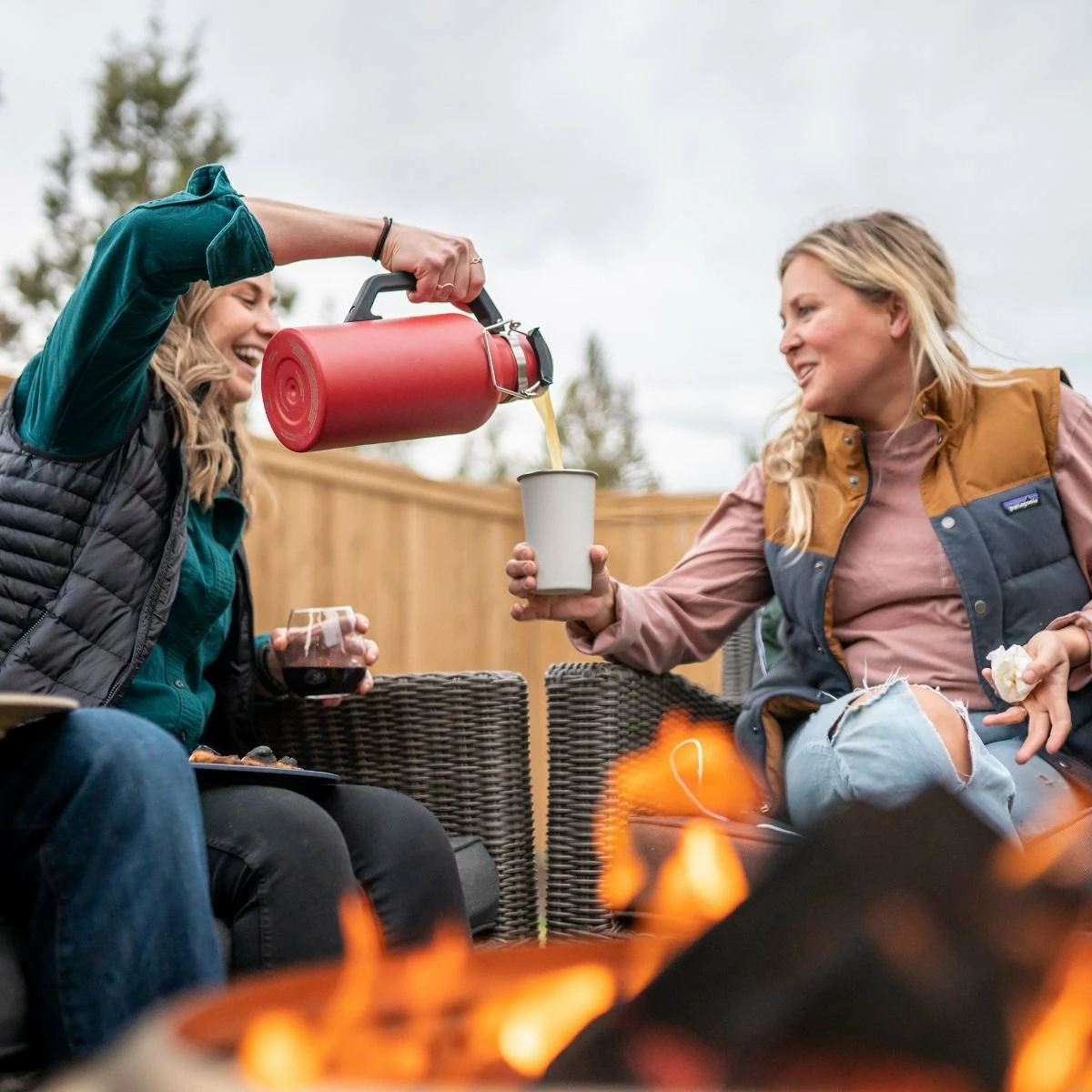 Best reviews of π― DrinkTanks 128oz Craft Growler | Crimson Red π€© 6 Best reviews of π― DrinkTanks 128oz Craft Growler | Crimson Red π€© - Image 4