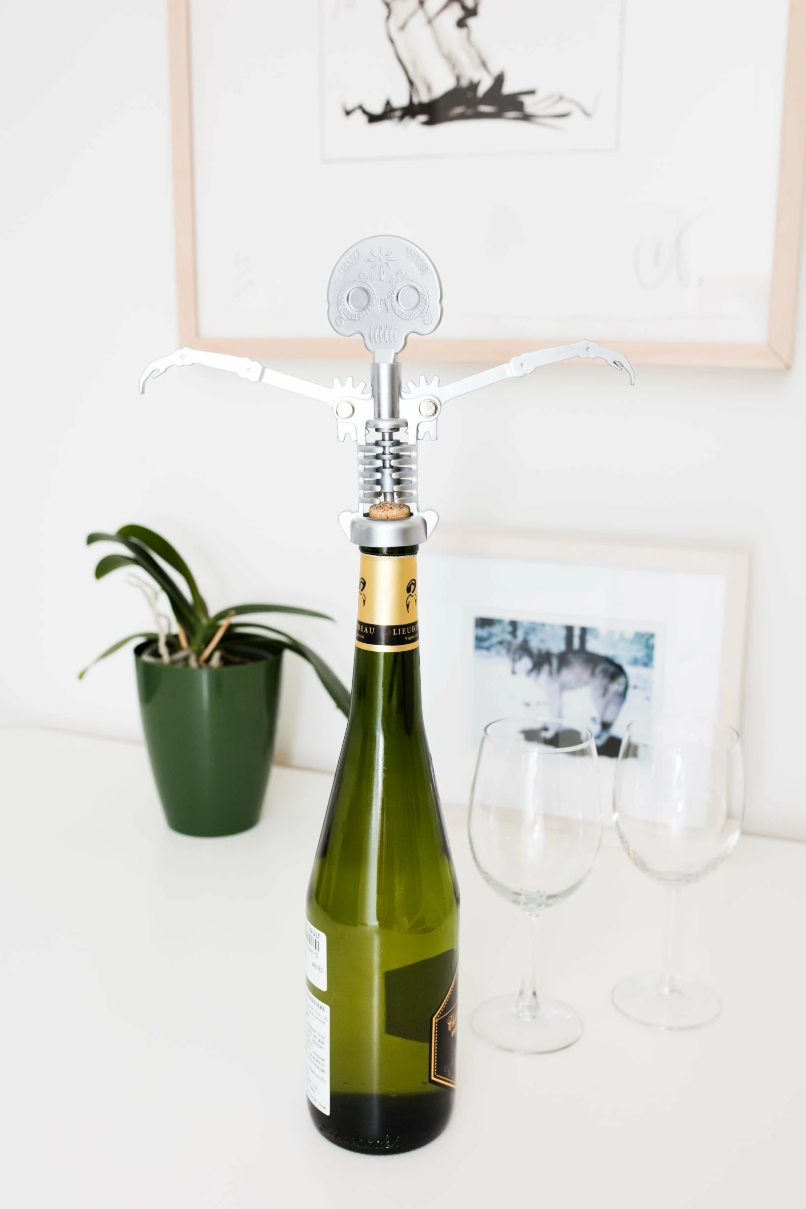 Brand new ❤️ Kikkerland Corkscrew | Day Of The Dead Skull Silver 🧨 6 Brand new ❤️ Kikkerland Corkscrew | Day Of The Dead Skull Silver 🧨 - Image 4