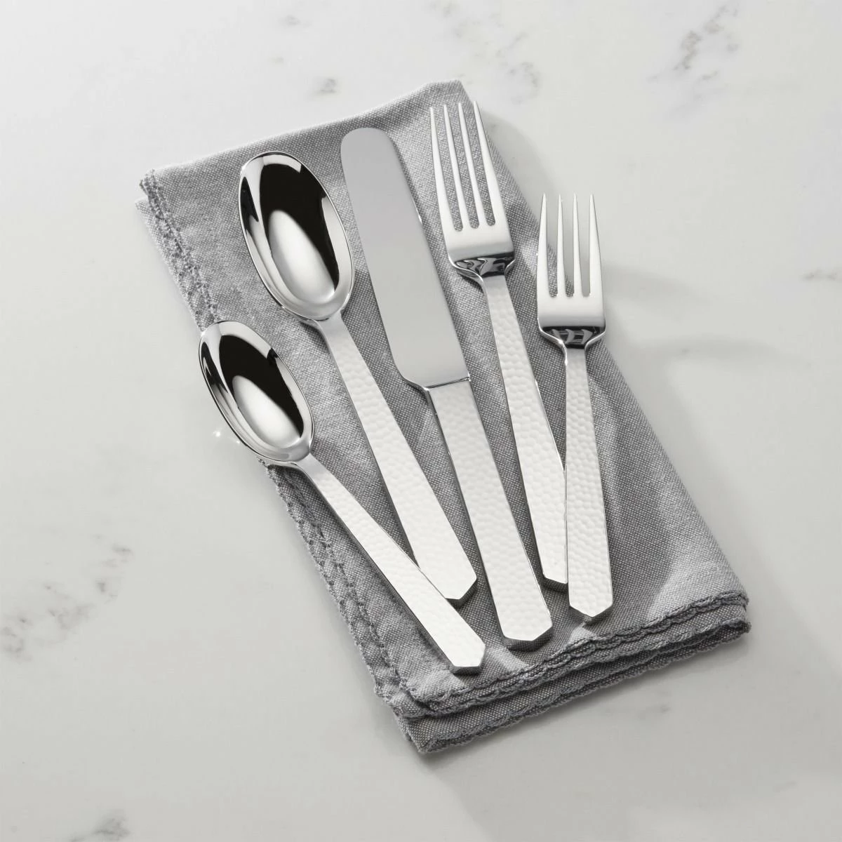 Discount ???? Reed & Barton 20-Piece Flatware Set | Marteau Silver ???? 4 Discount ???? Reed & Barton 20-Piece Flatware Set | Marteau Silver ???? - Image 2